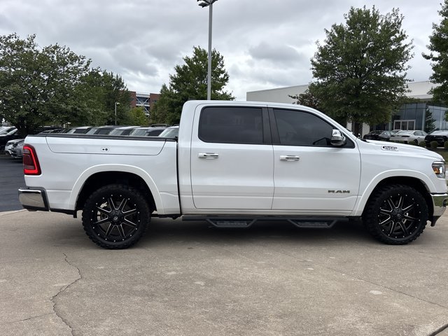 Used 2019 RAM 1500 Laramie AWD/4WD image 2
