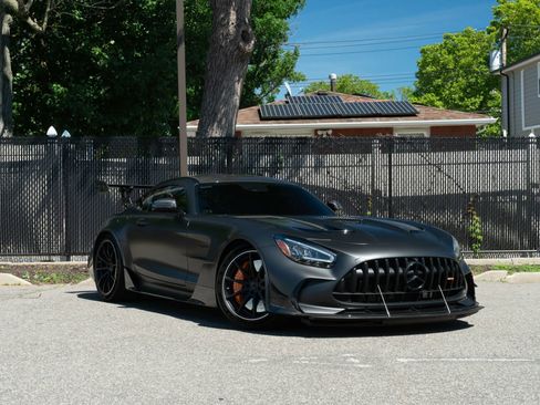 Used 2021 Mercedes-Benz AMG GT Black Series image 2