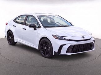 Used 2026 Toyota Camry Hybrid w/ Multimedia Upgrade Package AWD/4WD video 3