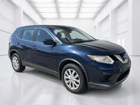 Used 2016 Nissan Rogue S AWD/4WD image 2