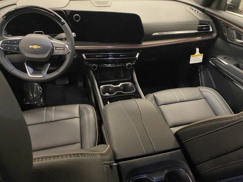 New 2026 Chevrolet Traverse High Country image 12