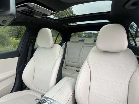 Certified 2023 Mercedes-Benz C 300 4MATIC Sedan image 13