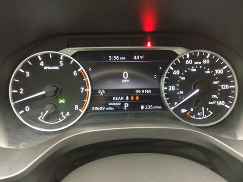 Used 2021 Nissan Rogue S image 23