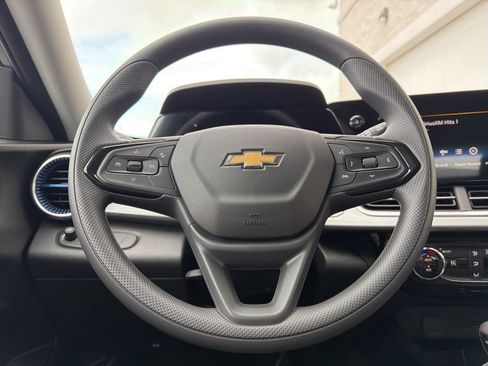 New 2026 Chevrolet Trax LT image 10