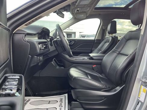 Certified 2023 Lincoln Aviator AWD w/ Premium Package image 10