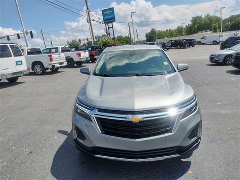 Used 2024 Chevrolet Equinox LT w/ LPO, Floor Liner Package image 2