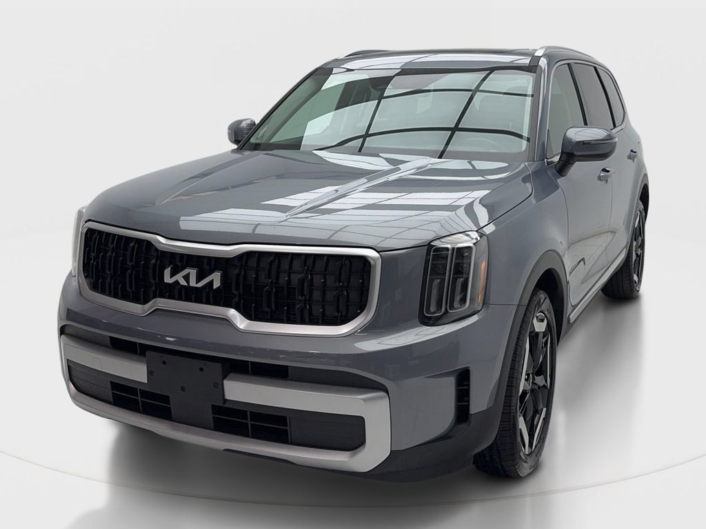 Used 2024 Kia Telluride EX w/ EX Captain's Chair Package AWD/4WD image 5