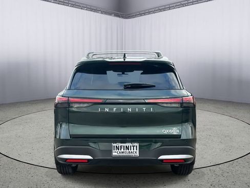 New 2026 INFINITI QX60 Luxe w/ Family Package AWD/4WD image 8