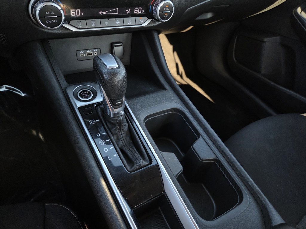 Used 2020 Nissan Sentra SV w/ Trunk Package FWD image 13