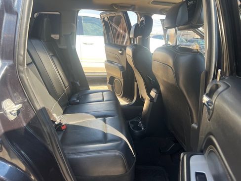 Used 2015 Jeep Compass High Altitude FWD image 16