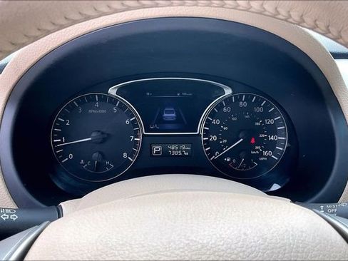 Used 2015 Nissan Altima 2.5 SL w/ Technology Package FWD image 12