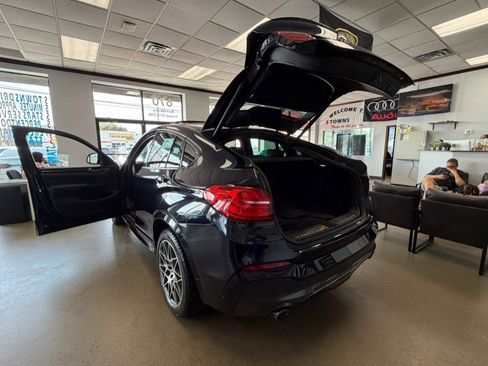 Used 2018 BMW X4 M40i AWD/4WD image 17