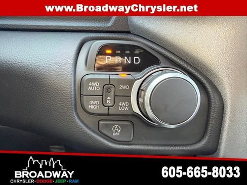 New 2026 RAM 1500 Big Horn AWD/4WD image 17
