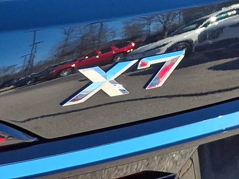 Used 2025 BMW X7 xDrive40i w/ Premium Package image 35