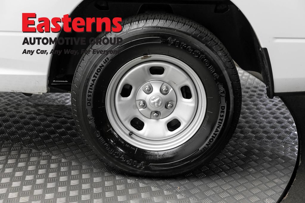 Used 2023 RAM 1500 Tradesman RWD image 9