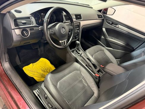 Used 2014 Volkswagen Passat 2.5 S FWD image 24