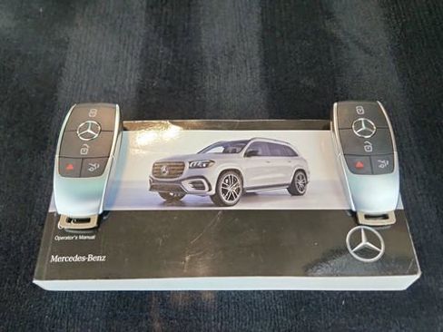 Used 2024 Mercedes-Benz GLS 450 GLS 450 image 68