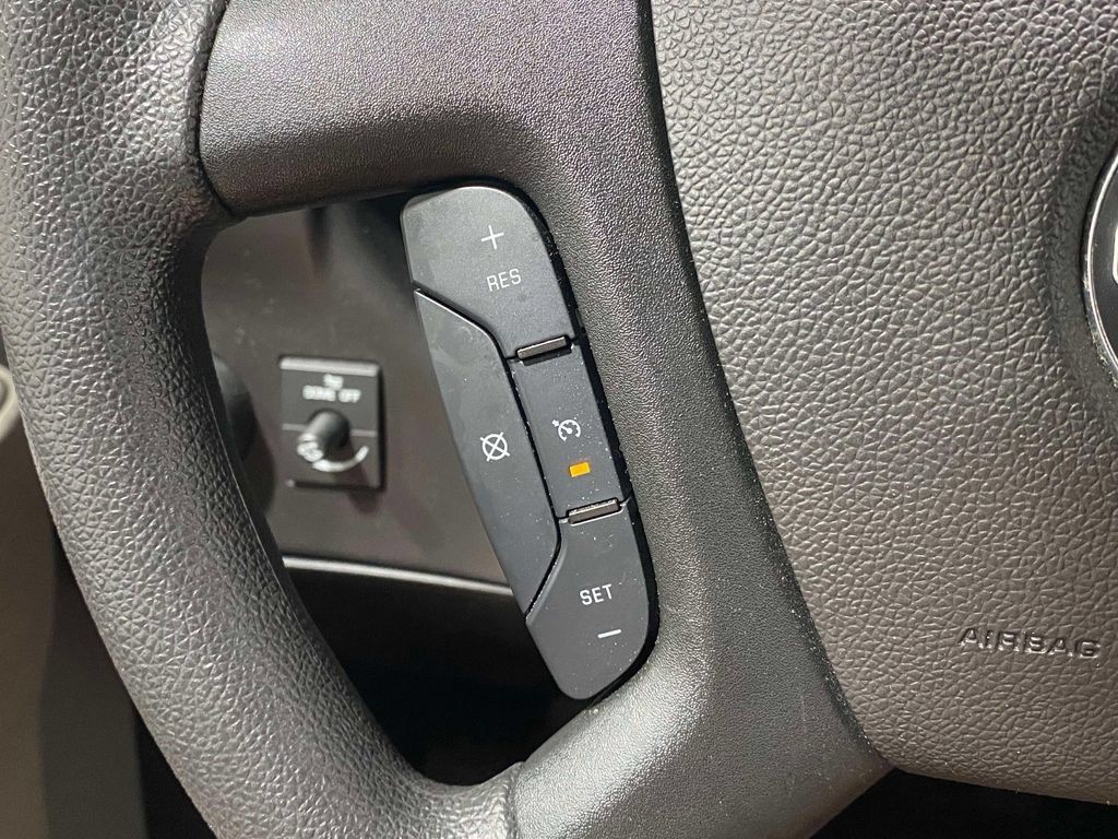 Used 2024 GMC Savana 2500 w/ Driver Convenience Package RWD image 24