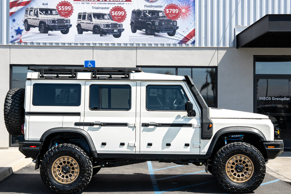 Used 2024 INEOS Grenadier Station Wagon AWD/4WD image 6