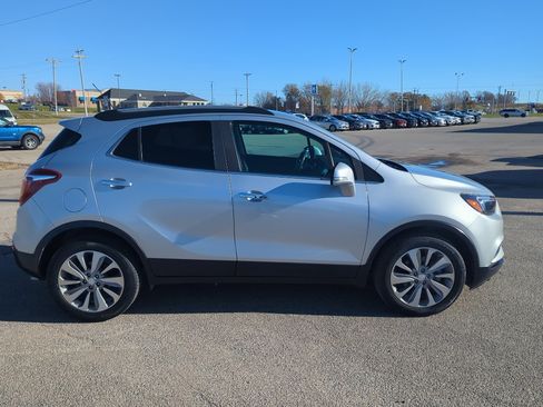 Used 2019 Buick Encore Preferred image 7
