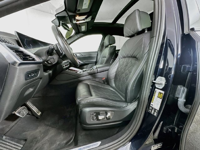 Used 2025 BMW X6 xDrive40i AWD/4WD image 4