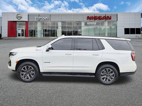 Used 2024 Chevrolet Tahoe Z71 w/ Luxury Package AWD/4WD image 7
