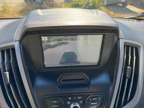 Used 2019 Ford Transit 350 XL image 26