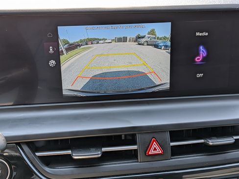 Used 2024 Kia Seltos S FWD image 25