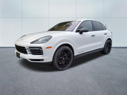 Used 2022 Porsche Cayenne S Platinum image 1