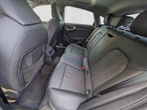 Used 2025 Audi A5 2.0T Premium Plus w/ Premium Plus AWD/4WD image 18