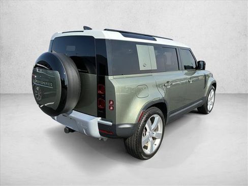 Used 2024 Land Rover Defender 110 S AWD/4WD image 5