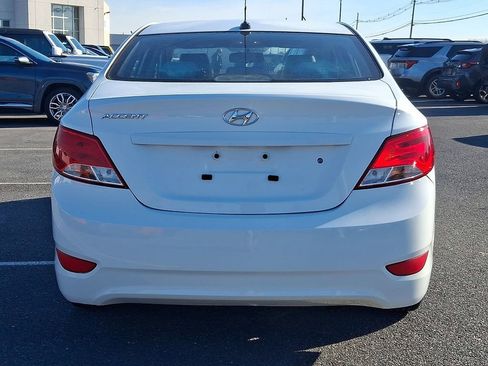 Used 2016 Hyundai Accent SE image 5