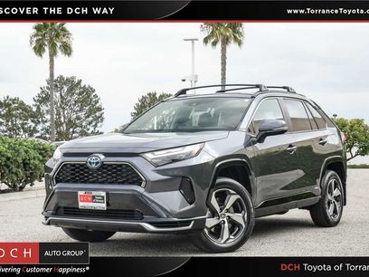 Used 2023 Toyota RAV4 SE w/ Weather & Moonroof Package