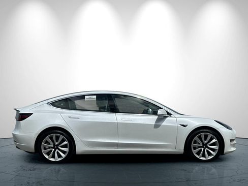 Used 2020 Tesla Model 3 Long Range AWD/4WD image 3