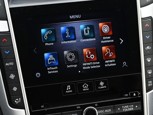 Used 2021 INFINITI Q50 Luxe image 15