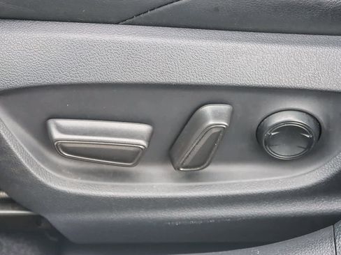 Used 2021 Toyota Corolla XSE image 20