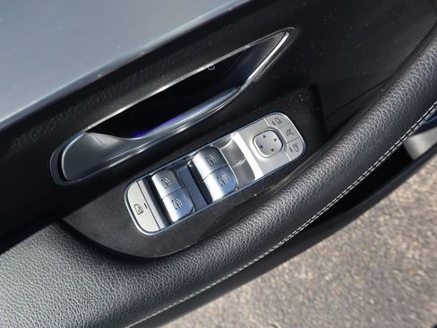 Used 2022 Mercedes-Benz GLE 350 image 19