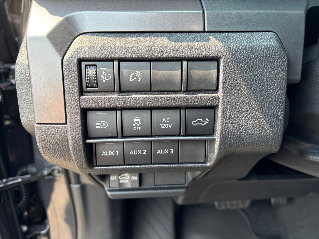 Certified 2026 Toyota Tacoma TRD Off-Road w/ TRD Off Road Premium Package AWD/4WD image 19