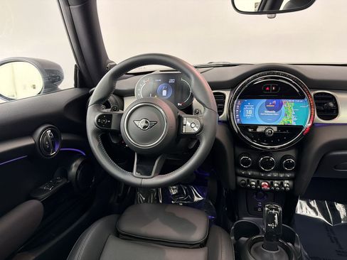 Used 2024 MINI Cooper S FWD image 28