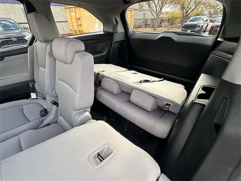 Used 2022 Honda Odyssey EX image 30