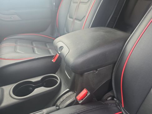 Used 2013 Jeep Wrangler Unlimited Sport AWD/4WD image 22