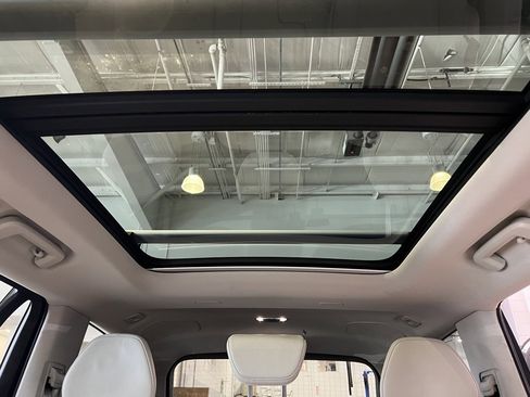 Used 2021 Volvo XC90 T6 Inscription w/ Advanced Package image 22