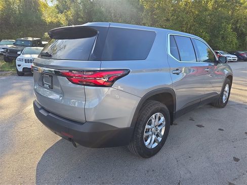 Used 2024 Chevrolet Traverse LS w/ LPO, Floor Liner Package image 4