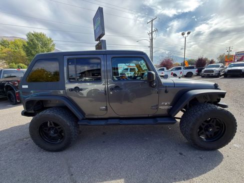 Used 2017 Jeep Wrangler Unlimited Sahara w/ Max Tow Package image 39