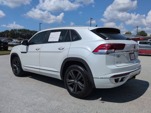 Used 2021 Volkswagen Atlas Cross Sport SE w/ V6 Towing Package FWD image 7