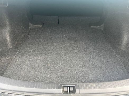 Used 2025 Toyota Corolla LE image 24