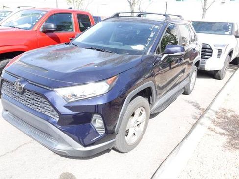 Certified 2020 Toyota RAV4 XLE w/ Convenience Package FWD image 1