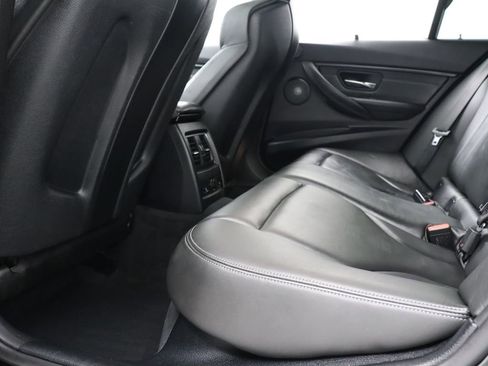 Used 2016 BMW M3 image 37