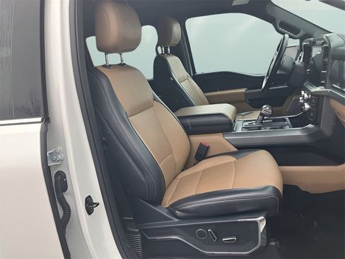 Used 2021 Ford F150 Lariat w/ Equipment Group 502A High image 19