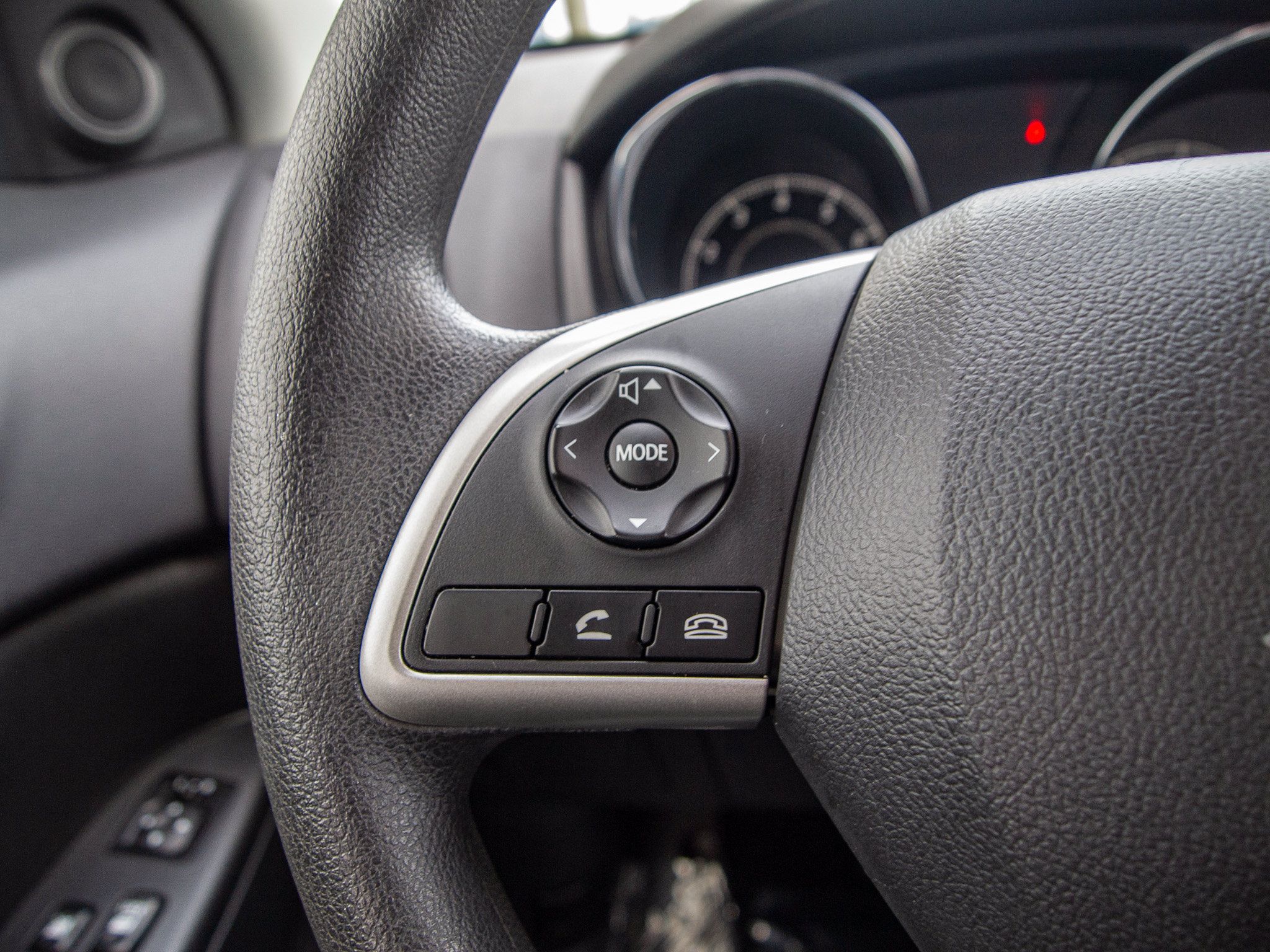 Used 2025 Mitsubishi Outlander Sport ES AWD/4WD image 22